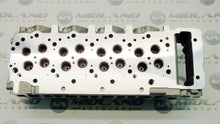 Load image into Gallery viewer, CYLINDER HEAD FOR MITSUBISHI SHOGUN TRITON CANTER FUSO 3.0TD 4M42 ME194151