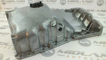 Load image into Gallery viewer, ENGINE SUMP PAN WITH SENSOR HOLE FOR AUDI A4 B5 B6 A6 C5 VW PASSAT 1.9 TDI 00-05