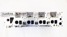 Load image into Gallery viewer, OM611 ENGINE BRAND NEW CYLINDER HEAD FITS MERCEDES BENZ SPRINTER 2.2 CDi 2001&gt;
